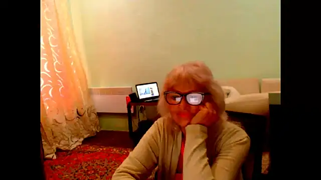 Snapshot of Natali7634 chatting on 10-10-25, 06:56 Natali7634 online show from 10-10-25, 06:56
