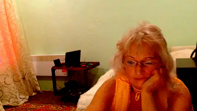 Snapshot of Natali7634 chatting on 10-13-25, 06:02 Natali7634 online show from 10-13-25, 06:02