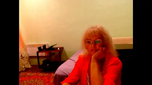 Snapshot of Natali7634 chatting on 10-15-25, 06:24 Natali7634 online show from 10-15-25, 06:24