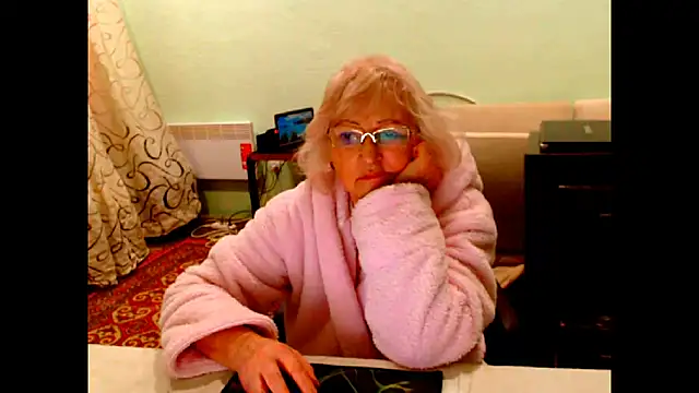 Snapshot of Natali7634 chatting on 12-22-25, 11:46 Natali7634 online show from 12-22-25, 11:46