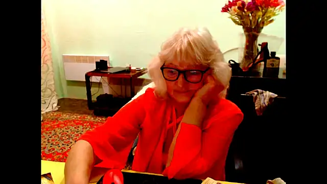 Snapshot of Natali7634 chatting on 05-09-26, 03:45 Natali7634 online show from 05-09-26, 03:45