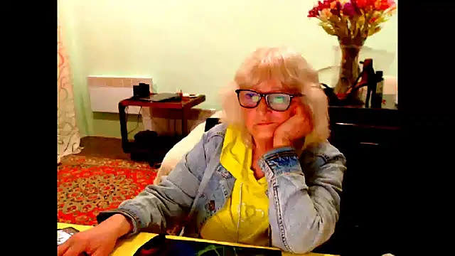Snapshot of Natali7634 chatting on 05-09-26, 04:01 Natali7634 online show from 05-09-26, 04:01