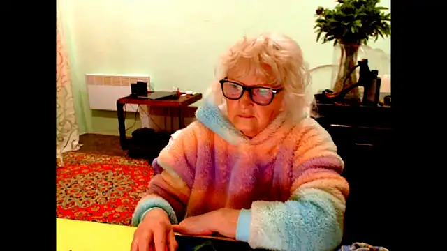 Snapshot of Natali7634 chatting on 05-11-26, 04:40 Natali7634 online show from 05-11-26, 04:40