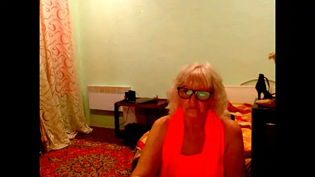 Snapshot of Natali7634 chatting on 05-18-26, 05:19 Natali7634 online show from 05-18-26, 05:19