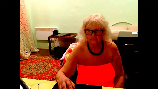 Snapshot of Natali7634 chatting on 05-20-26, 03:40 Natali7634 online show from 05-20-26, 03:40
