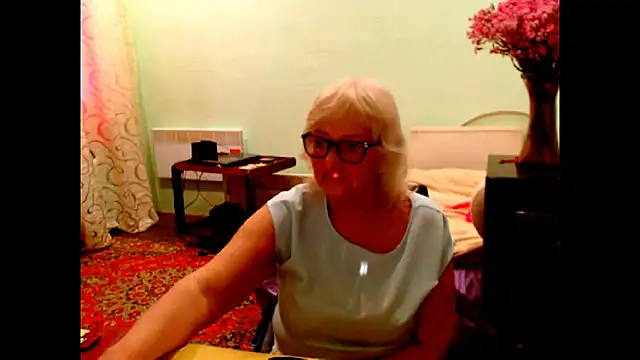 Snapshot of Natali7634 chatting on 06-08-26, 03:23 Natali7634 online show from 06-08-26, 03:23