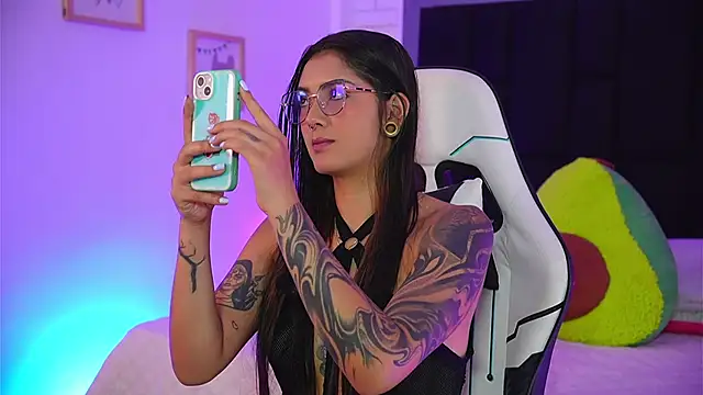 Marianamonroe  online show from 03-19-26, 07:07