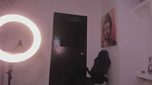 jenaa  online show from 12-18-25, 12:44