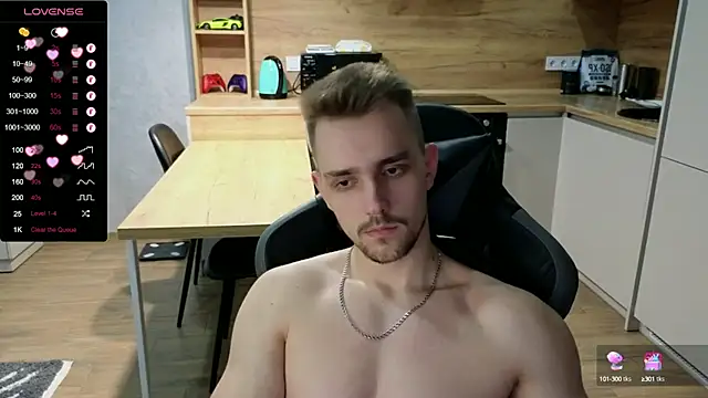 Snapshot of Larstar01 chatting on 02-02-25, 10:28 Larstar01 online show from 02-02-25, 10:28