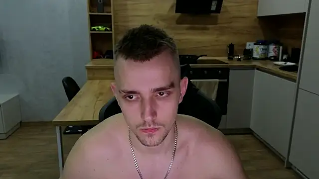 Snapshot of Larstar01 chatting on 02-17-25, 04:04 Larstar01 online show from 02-17-25, 04:04