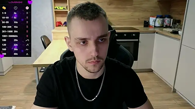 Snapshot of Larstar01 chatting on 02-23-25, 05:07 Larstar01 online show from 02-23-25, 05:07