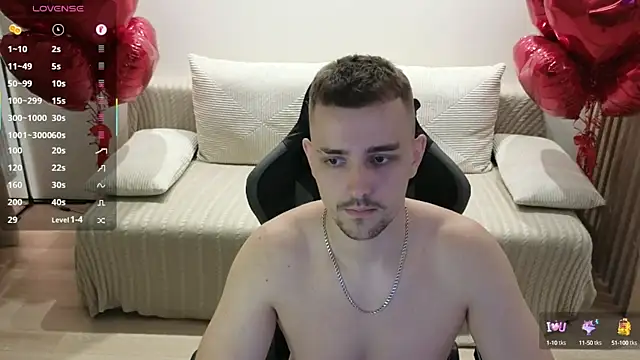 Snapshot of Larstar01 chatting on 10-05-25, 08:07 Larstar01 online show from 10-05-25, 08:07