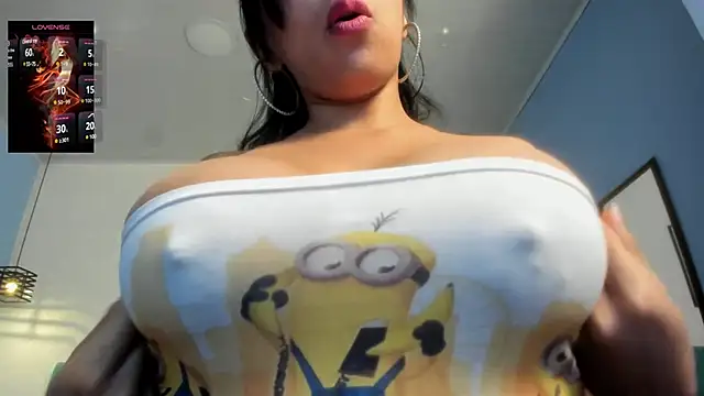 tiffani  love online show from 02-26-25, 03:41