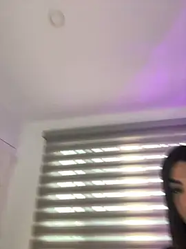 Snapshot of babybriexxx chatting on 12-18-24, 06:25 babybriexxx online show from 12-18-24, 06:25