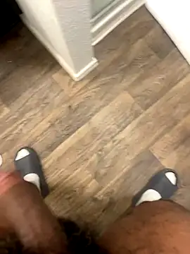 Snapshot of tuyopydon chatting on 10-21-25, 12:06 tuyopydon online show from 10-21-25, 12:06