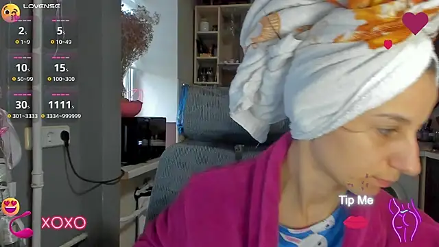  Nika Kik online show from 10-15-25, 10:59