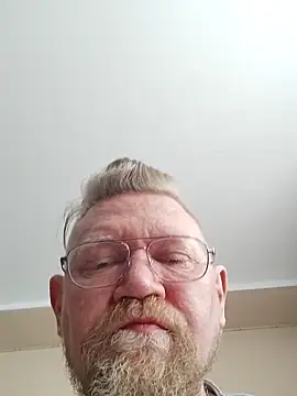 Pol1074 online show from 04-19-26, 07:07