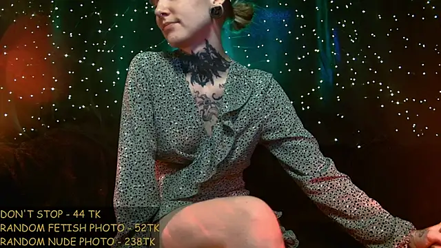 Snapshot of Littlespacemouse chatting on 05-23-26, 01:15 Littlespacemouse online show from 05-23-26, 01:15