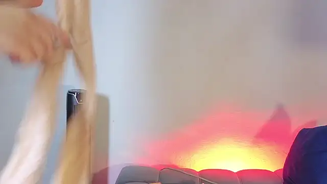 nahomi sweett online show from 04-05-26, 11:18