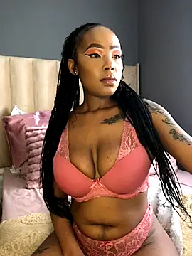 Nicole Liam  online show from 10-11-25, 04:55