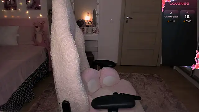 yourcutemouse online show from 02-03-26, 07:08