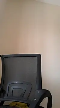 Snapshot of pnut_20 chatting on 01-14-25, 11:53 pnut 20 online show from 01-14-25, 11:53