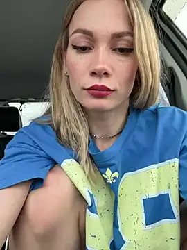 LavenderHot online show from 01-22-25, 06:20