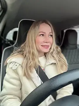 LavenderHot online show from 03-01-25, 01:32