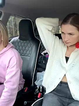 LavenderHot online show from 10-20-25, 01:39