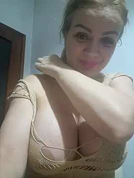 eva ragazzadolce online show from 11-05-25, 02:11