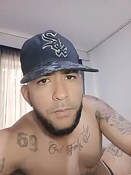 Snapshot of sexjim01 chatting on 06-14-26, 10:12 sexjim01 online show from 06-14-26, 10:12