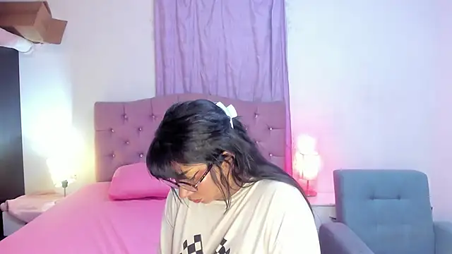 Latinabombsheell online show from 04-09-26, 06:41