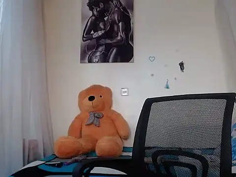 TeenieReeny online show from 01-15-25, 01:41