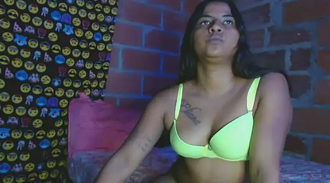 Giselabrunette25 online show from 12-22-24, 03:44