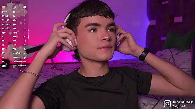 Angelo 018 online show from 10-17-25, 07:00