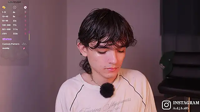 Angelo 018 online show from 06-20-26, 03:42