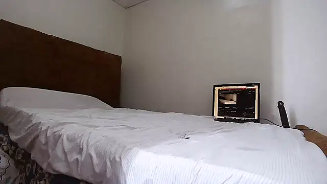 shoshortyy online show from 11-09-25, 07:01