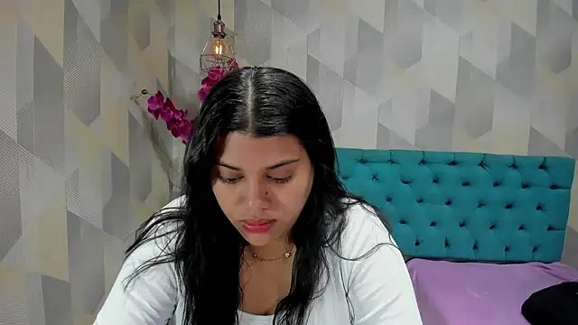 Snapshot of LindaBreeS chatting on 10-21-25, 01:23 LindaBreeS online show from 10-21-25, 01:23