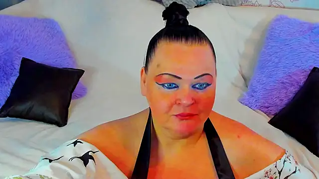 MilanaBiegert online show from 01-15-25, 06:22