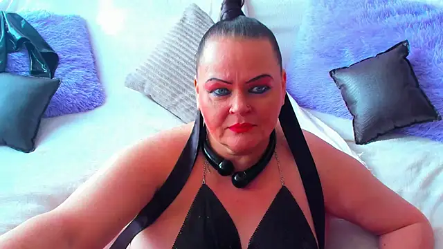 MilanaBiegert online show from 03-19-25, 07:07