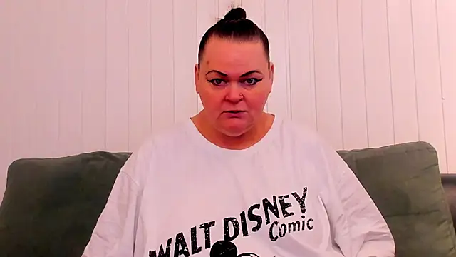 Snapshot of MilanaBiegert chatting on 02-11-26, 08:30 MilanaBiegert online show from 02-11-26, 08:30