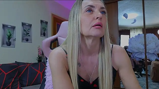 amelia blondy online show from 02-24-25, 09:53