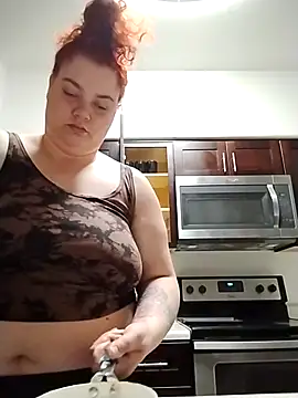 lolabun247 online show from 12-17-24, 12:33