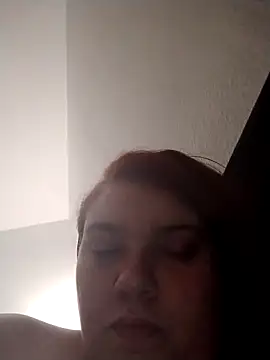 lolabun247 online show from 12-31-24, 05:44