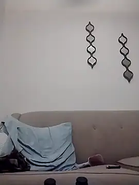 lolabun247 online show from 01-02-25, 10:26