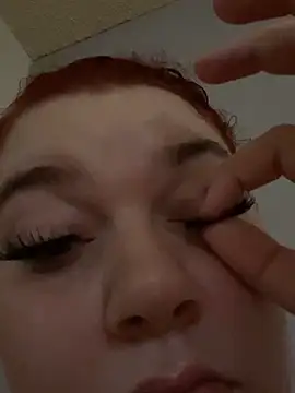 lolabun247 online show from 02-26-25, 07:42