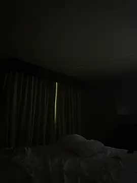 lolabun247 online show from 03-12-25, 09:44