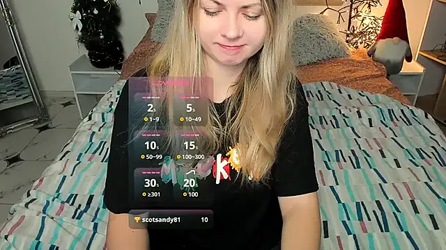 Snapshot of SmilingEmily_ chatting on 12-15-24, 07:35 SmilingEmily online show from 12-15-24, 07:35
