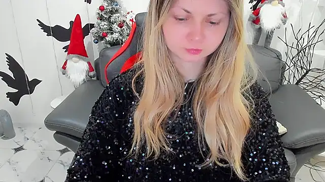 Snapshot of SmilingEmily_ chatting on 12-30-24, 07:26 SmilingEmily online show from 12-30-24, 07:26