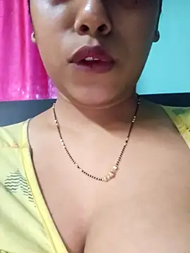 sexyindi couple online show from 03-21-25, 08:28